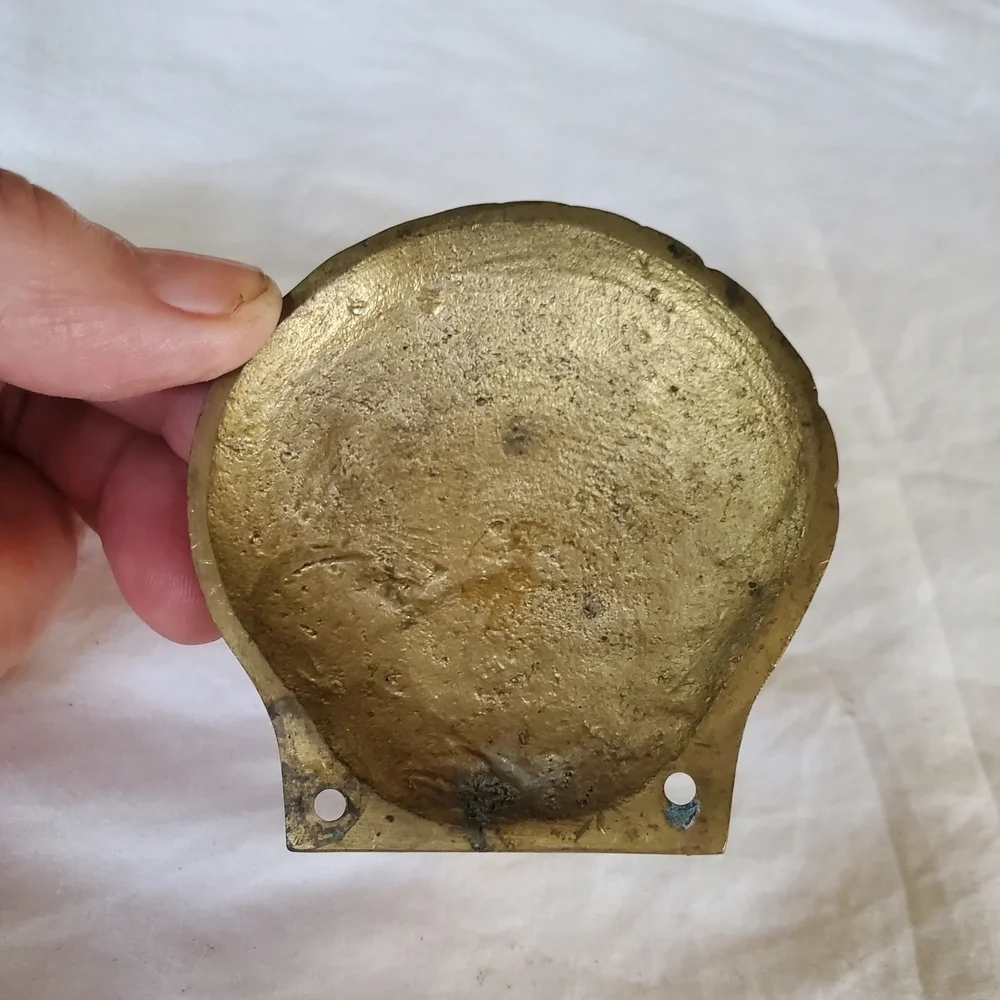 Vintage Brass Scallop Seashell Wall Hook
